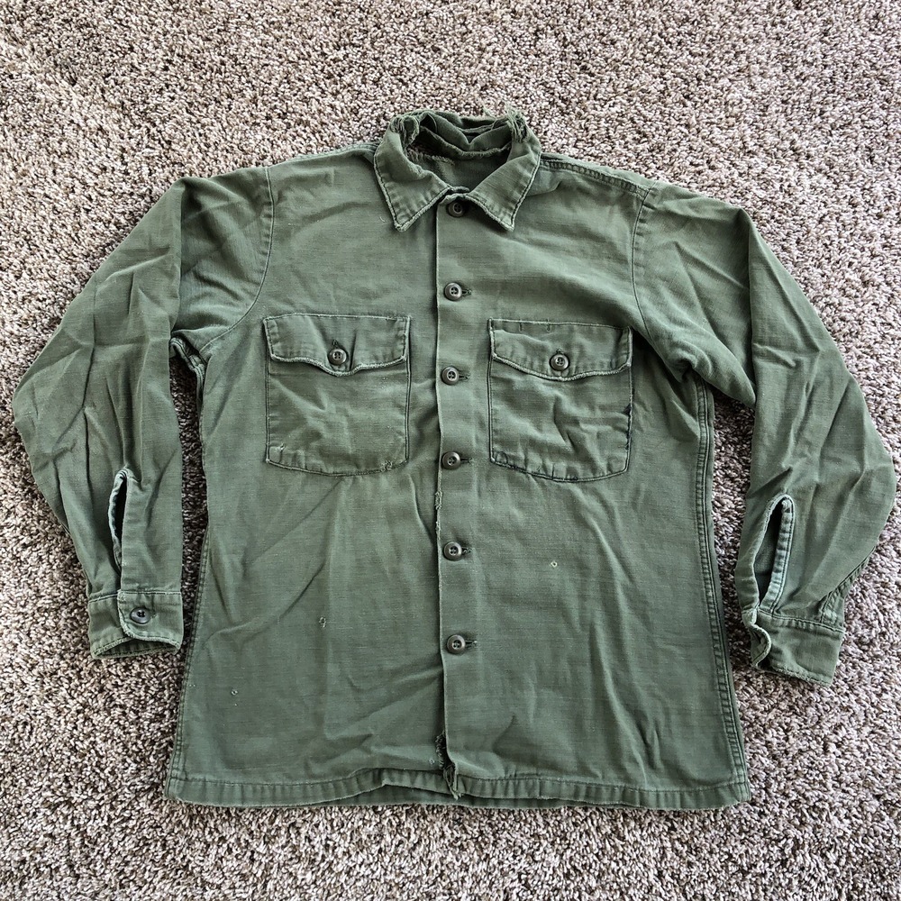 Vintage Vietnam Era OG 107 US Army Sateen Fatigue Shirt Cotton Distressed READ